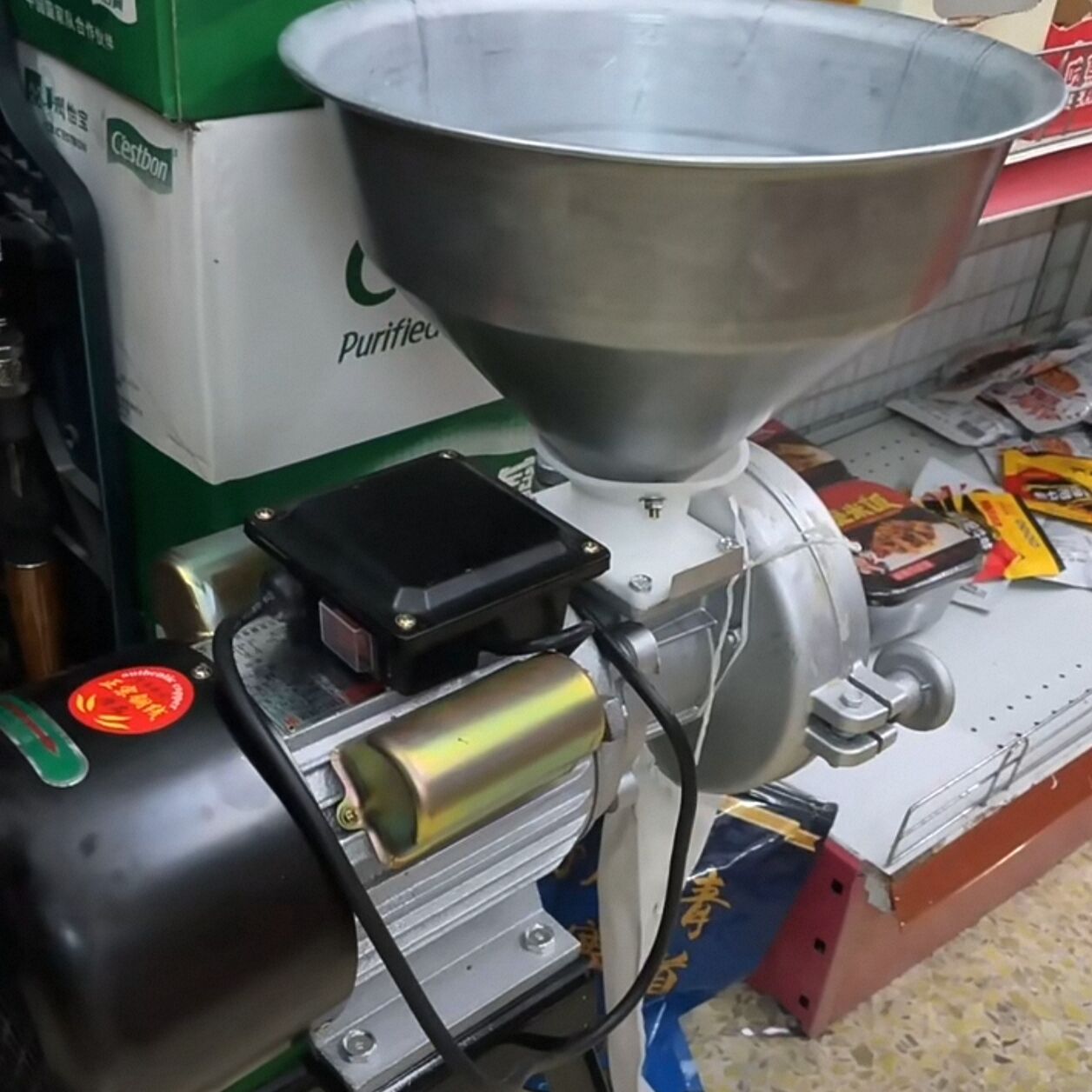 Smerigliatrice elettrica per c - Coffee Bean Grinder Electric recensione e prezzo